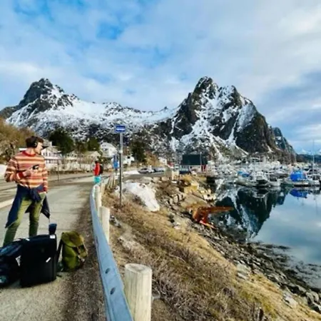 Appartement Sentral, Stor I 2 Etg Inntil 4 Pers Svolvær